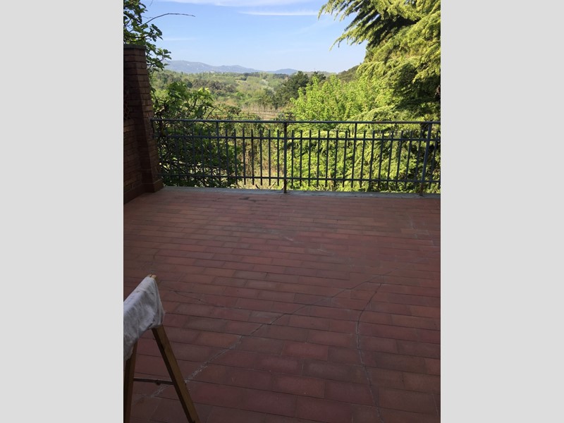 Casa Indipendente in Vendita a Pisa, 395'000€, 360 m², con Box