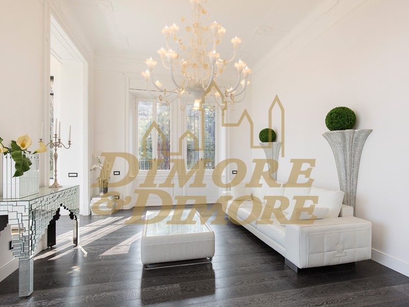 Casa Indipendente in Vendita a Stresa, 4'750'000€, 800 m²