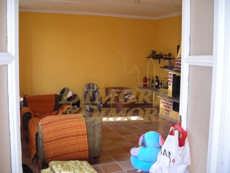 Casa Indipendente in Vendita a Verbania, zona Possaccio, 175'000€, 200 m²