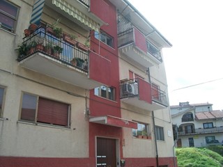 Appartamento in Vendita a Lanciano, 68'000€, 72 m², con Box