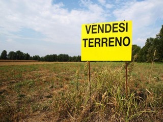 Terreno agricolo in Vendita a Licciana Nardi, 20'000€, 6500 m²