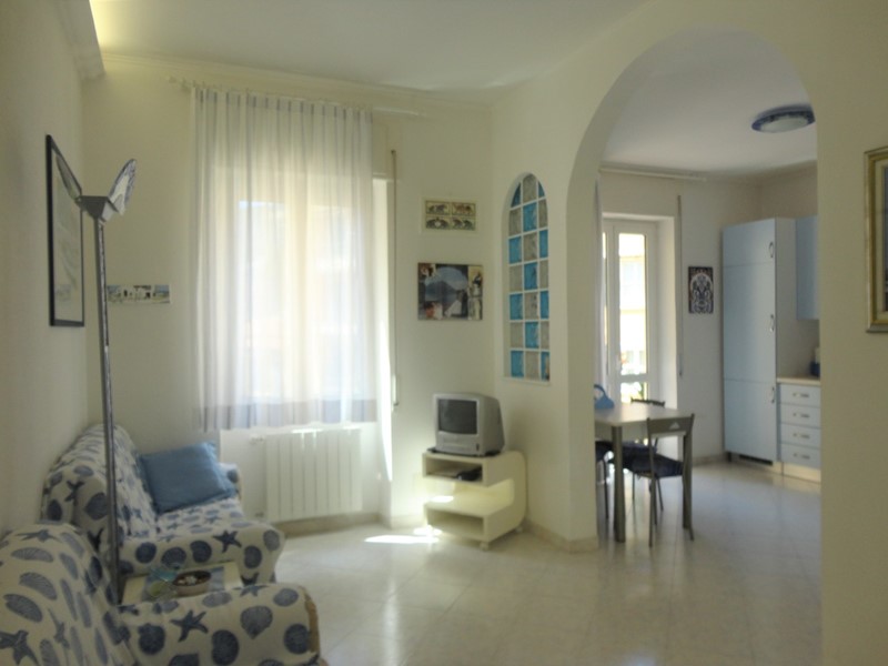 Trilocale in Vendita a Alassio, 349'000€, 95 m², arredato