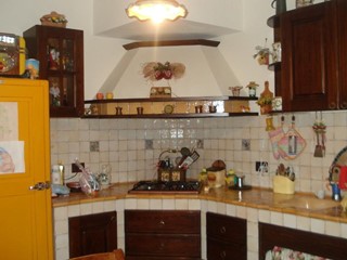Villa in Vendita a Calci, zona Calci, 249'000€, 115 m²