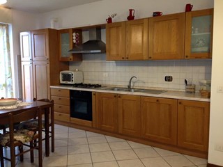 Trilocale in Vendita a Calci, zona Calci, 142'000€, 70 m², con Box