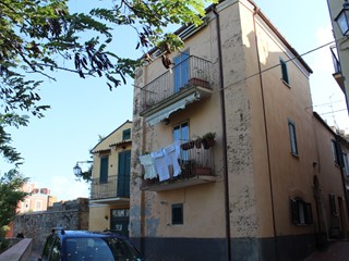Casa Semi Indipendente in Vendita a Lanciano, 120'000€, 154 m²