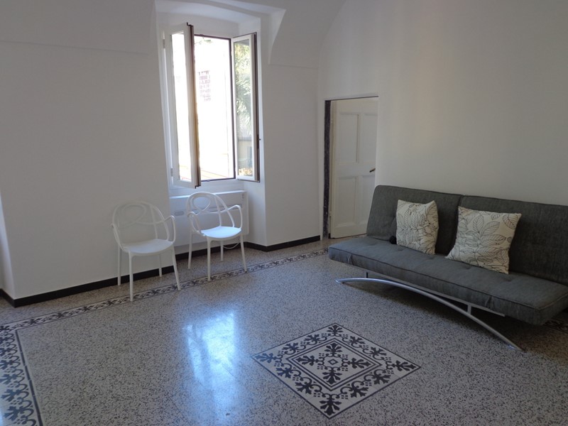 Quadrilocale in Affitto a Santo Stefano al Mare, 600€, 120 m², arredato