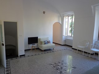 Quadrilocale in Affitto a Santo Stefano al Mare, 600€, 120 m², arredato