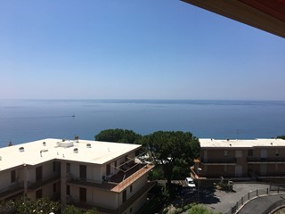 Bilocale in Vendita a Santo Stefano al Mare, 229'000€, 70 m², arredato