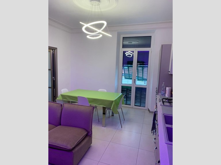 Quadrilocale in Vendita a Sanremo, 325'000€, 90 m², arredato