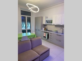 Quadrilocale in Vendita a Sanremo, 325'000€, 90 m², arredato