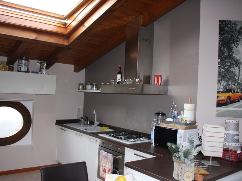 Trilocale in Affitto a Caprino Bergamasco, 500&euro;, 85 m²