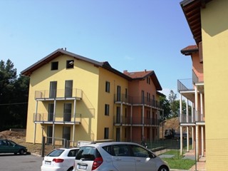Trilocale in Vendita a Cornate d'Adda, 85 m²