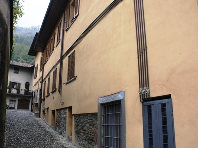 Bilocale in Vendita a Pontida, 65'000€, 45 m²