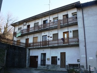 Trilocale in Vendita a Cisano Bergamasco, 43'000€, 50 m²