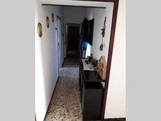 Bilocale in Vendita a Asciano, 82'000€, 70 m², con Box