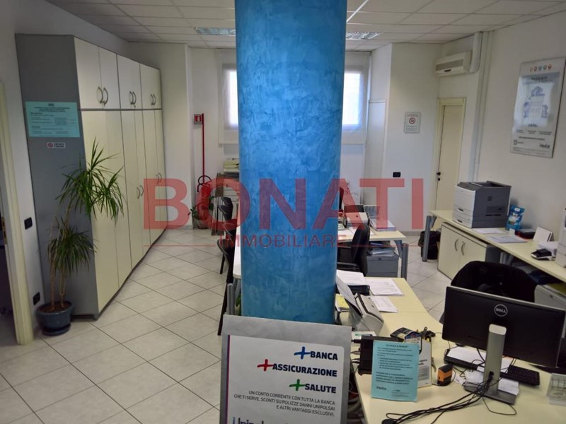 Ufficio in Vendita a La Spezia, zona Periferia Est, 160'000€, 100 m²