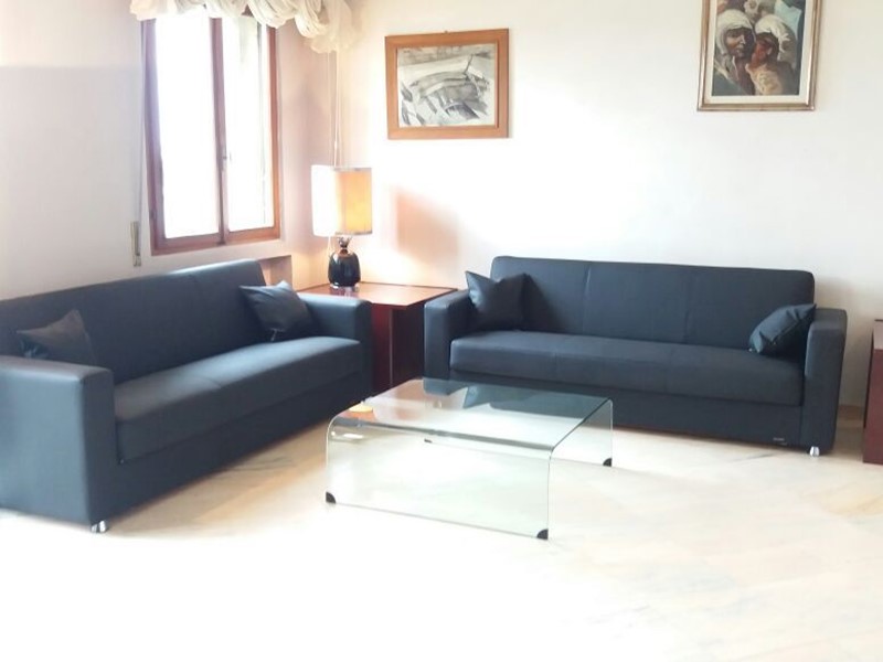 Quadrilocale in Affitto a Viareggio, zona CittÃ  Giardino, 70 m², arredato