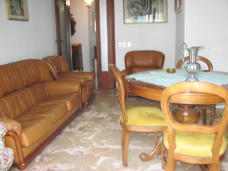 Appartamento in Affitto a Viareggio, zona Fascia mare, 100 m², arredato