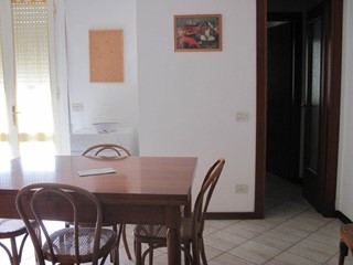 Appartamento in Affitto a Viareggio, zona Centro, 100 m², arredato