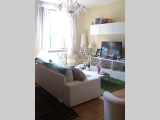 Appartamento in Vendita a Rosignano Marittimo, zona Vada, 190'000€, 98 m², con Box