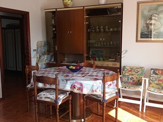 Trilocale in Vendita a Rosignano Marittimo, 158'000€, 73 m², con Box