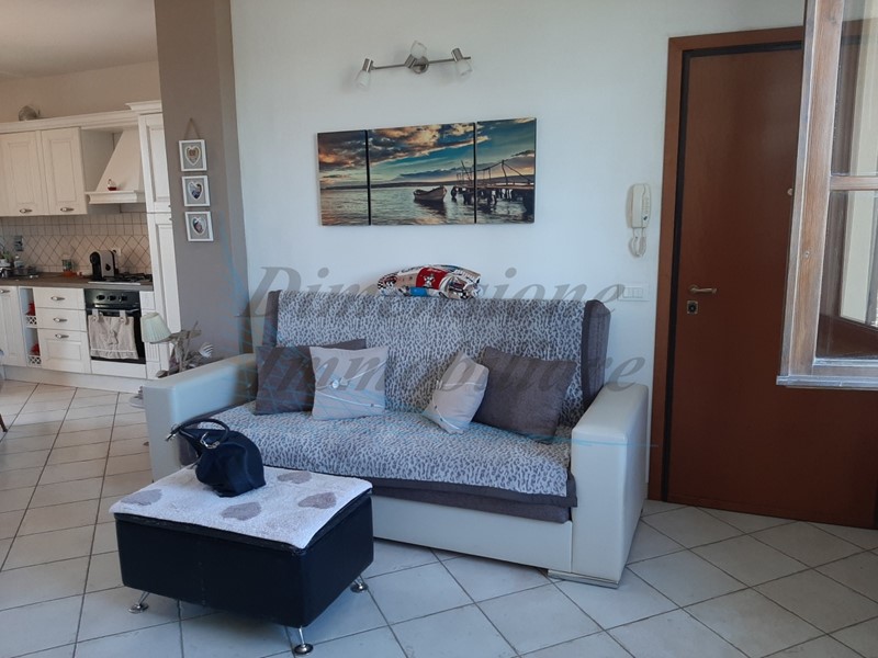 Trilocale in Vendita a Rosignano Marittimo, zona Vada, 165'000€, 65 m²