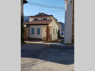 Casa Indipendente in Vendita a Bettola, 55'000€, 60 m², arredato