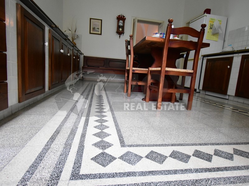Casa Semi Indipendente in Vendita a Lecce, zona Centro cittÃ, 390'000&euro;, 190 m²