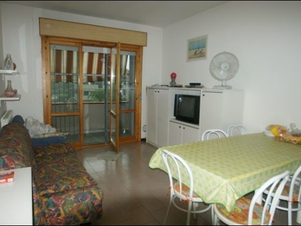 Trilocale in Vendita a Luni, zona Luni Mare, 225'000€, 60 m²