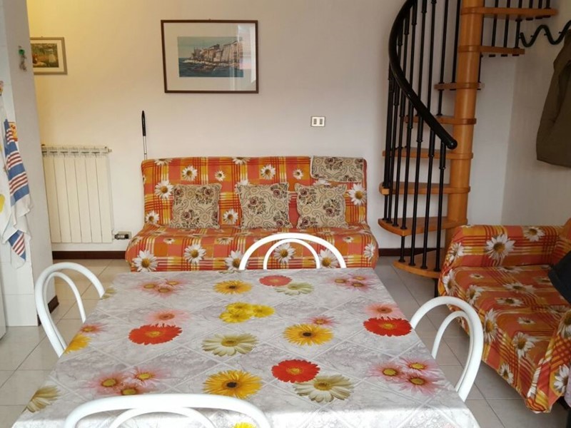 Bilocale in Vendita a Ameglia, 140'000&euro;, 45 m²