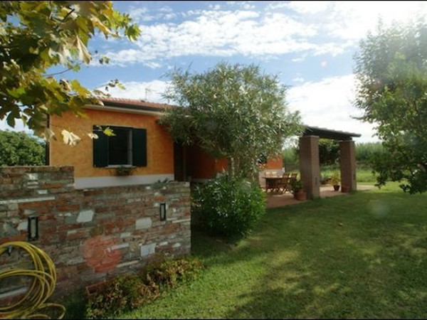 Casa Indipendente in Vendita a Ameglia, 600'000&euro;, 