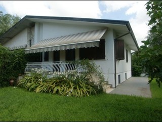 Casa Semi Indipendente in Vendita a Forte dei Marmi, 700'000€, 110 m²