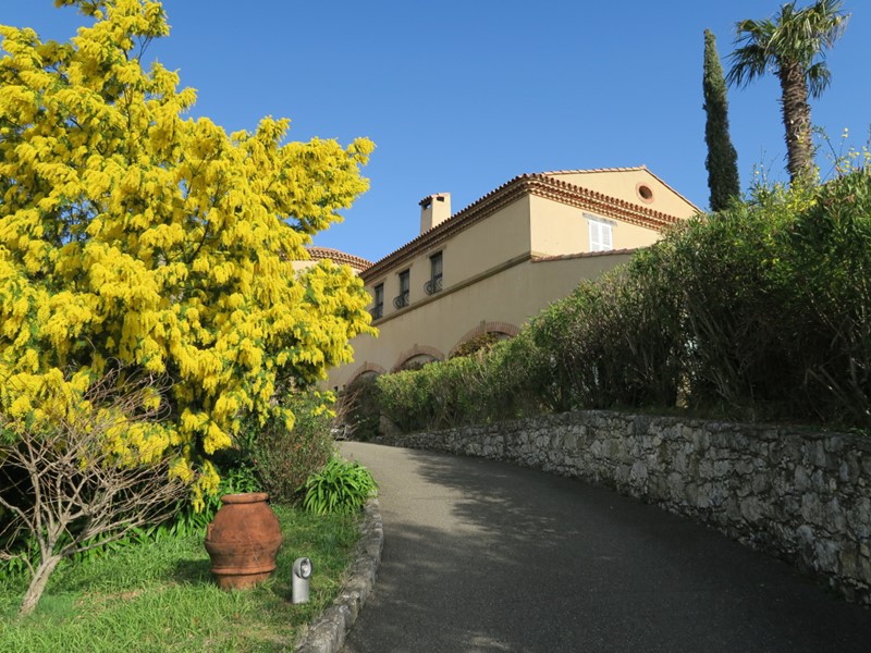 Casa Indipendente in Vendita a Lerici, zona Pozzuolo, 350 m², arredato, con Box