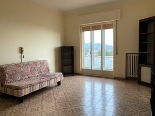 Stanza in Affitto a Catanzaro, zona Stadio, 180&euro;, 200 m², arredato