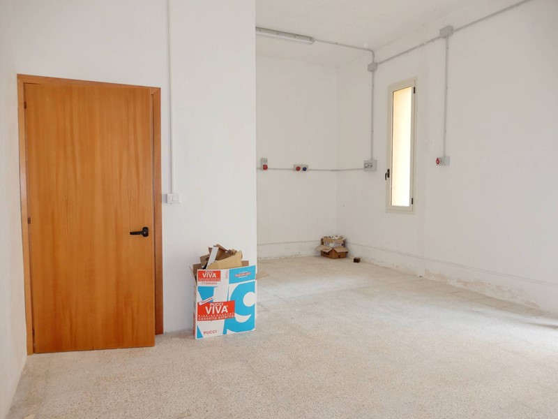 Immobile commerciale in Affitto a Catanzaro, zona Stadio, 400&euro;, 50 m²