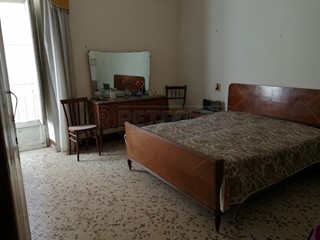 Bilocale in Vendita a Caltanissetta, 15'000€, 52 m²