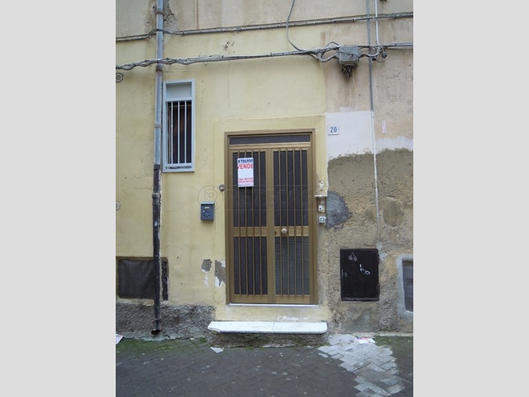 Trilocale in Vendita a Caltanissetta, 25'000€, 60 m²