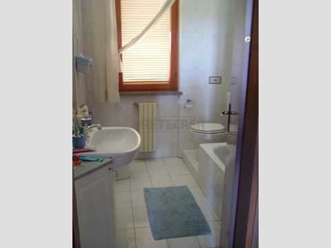 Casa Semi Indipendente in Vendita a Ponsacco, zona Le Melorie, 230'000€, 140 m²