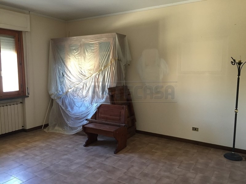 Appartamento in Vendita a San Miniato, zona S.Donato, 189'000€, 170 m²
