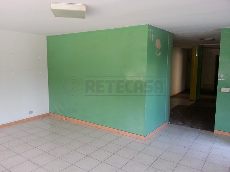 Ufficio in Vendita a Santa Croce sull'Arno, 85'000€, 75 m²