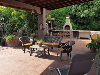 Appartamento in Vendita a Santa Maria a Monte, 189'000€, 220 m²