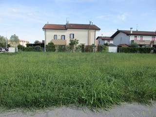 Terreno edificabile in Vendita a Villanova di Camposampiero, zona Mussolini, 100'000€, 1021 m²