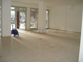 Immobile commerciale in Vendita a Venezia, zona Mestre, 250 m²