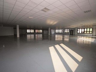 Capannone in Vendita a Camisano Vicentino, 1'400'000€, 3400 m²