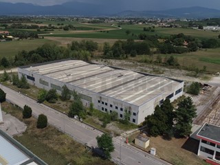 Capannone in Vendita a Premariacco, 1'089'000€, 5811 m²