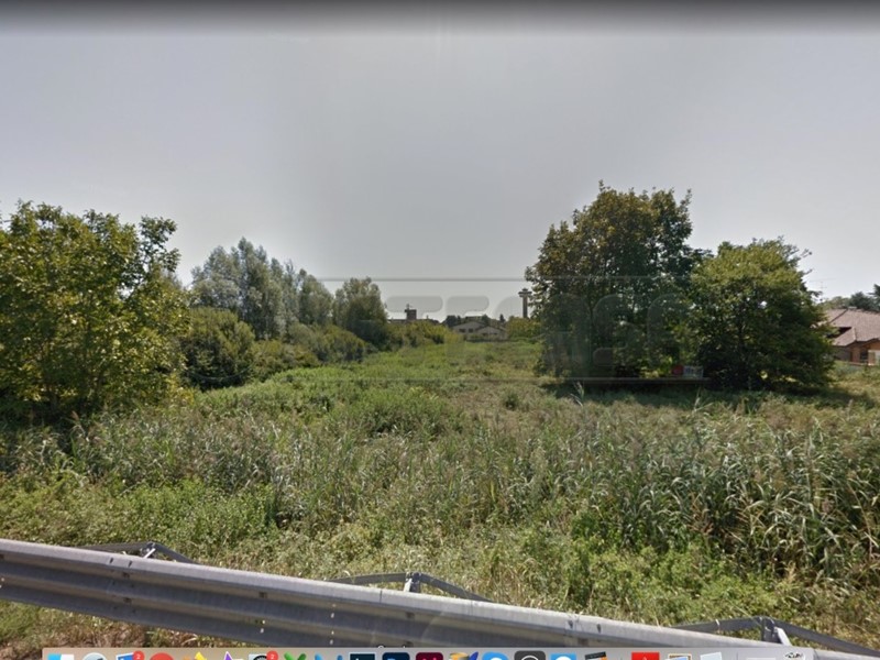 Terreno edificabile in Vendita a Torviscosa, 109'000€, 4657 m²