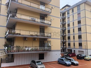 Quadrilocale in Vendita a Catanzaro, 72'000&euro;, 80 m²