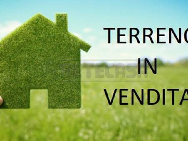 Terreno edificabile in Vendita a Montecchio Precalcino, 190'000€, 2400 m²
