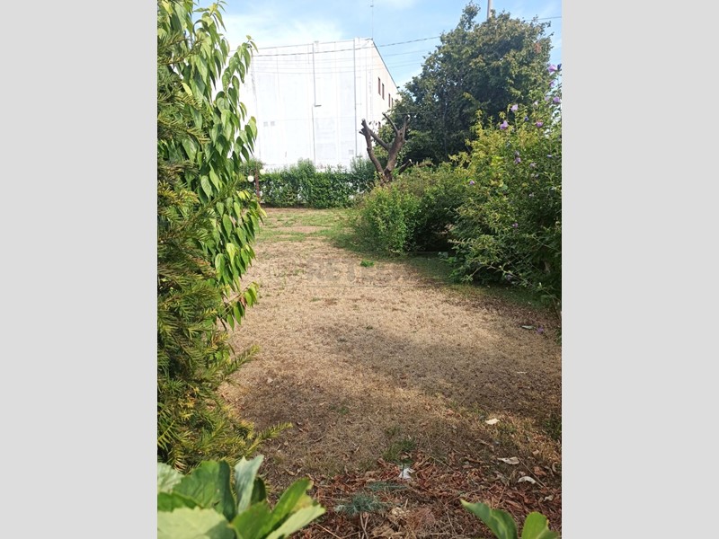 Terreno edificabile in Vendita a Montecchio Precalcino, 150'000&euro;, 900 m²