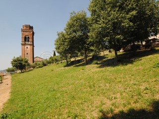 Terreno edificabile in Vendita a Castelgomberto, 198'000&euro;, 1551 m²